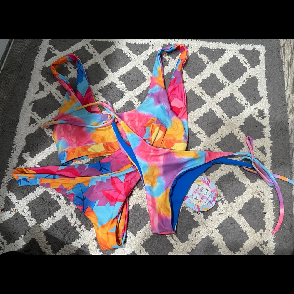 Xs water dragon set with S matching glow worm bottoms